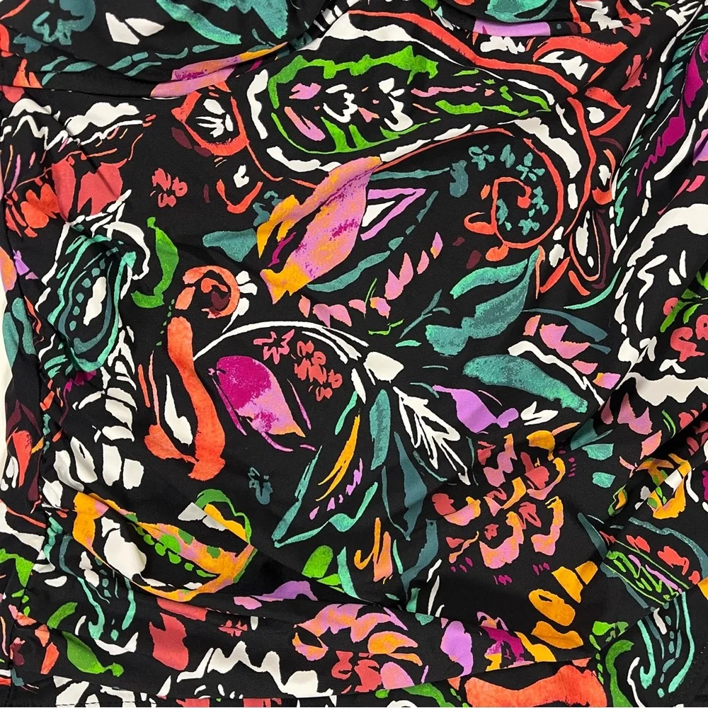 Anne Cole Twist Front Shirred One Piece Petaly Paisley print, size Medium - Picture 7 of 7